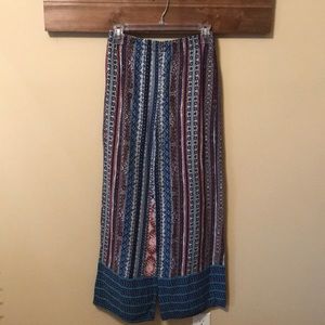 Loose pants